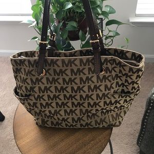 Michael Kors purse